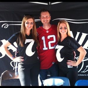 Meet your Posher, James